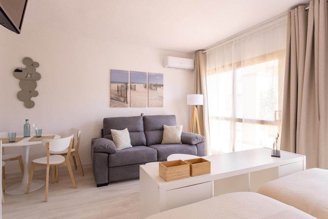 Ferienwohnung Oleholidays Romana Playa 223 Primera Linea Playa Marbella Exterior foto